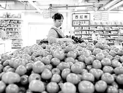 農(nóng)產(chǎn)品價(jià)格回落與互聯(lián)網(wǎng)銷售的雙重變革